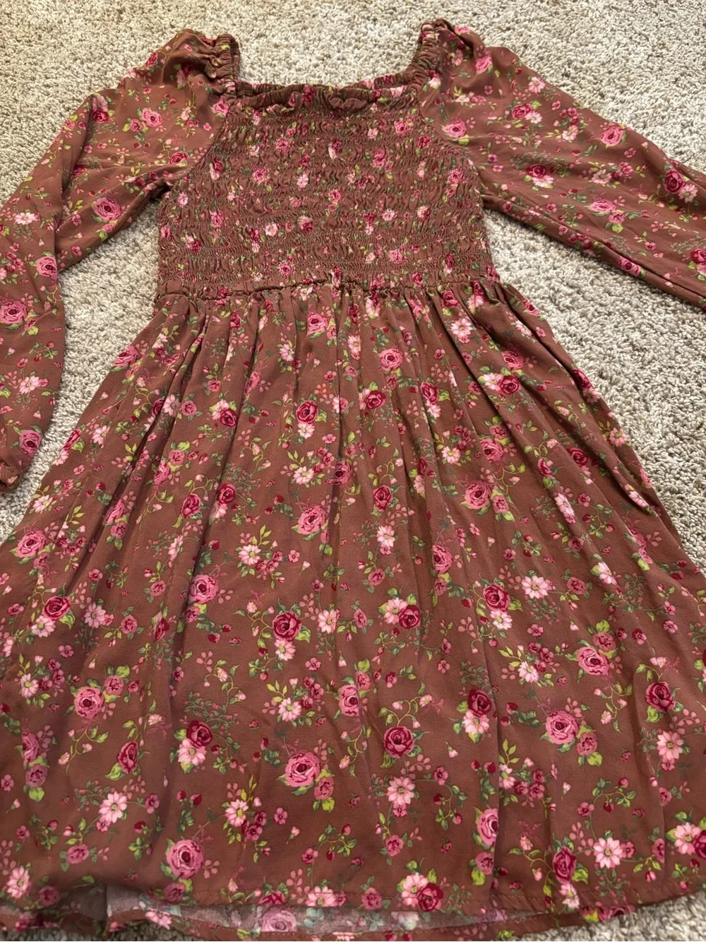 CHILDREN’S PLACE Floral Smocked dress. Size M.